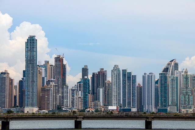 Panamá: Canal, Islas y Ciudad Moderna entre Dos Océanos